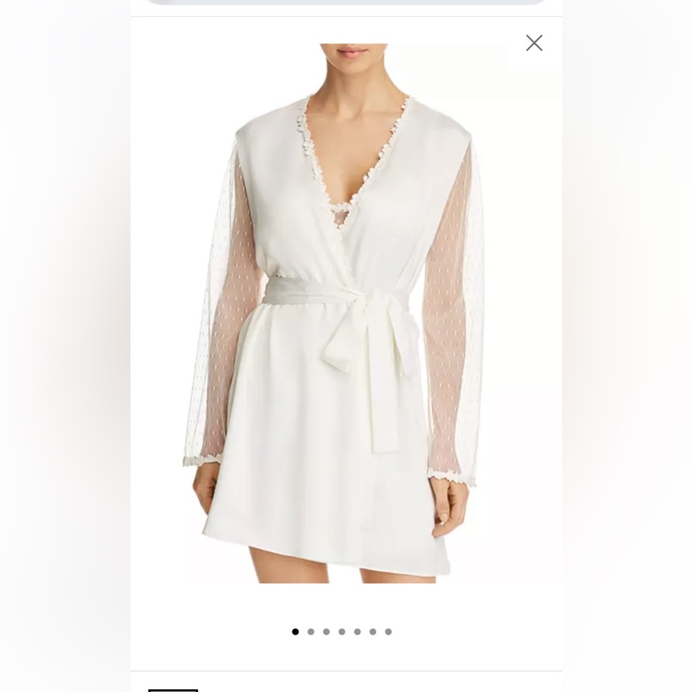 Flora Nikrooz Showstopper Charmeuse Cover-Up Robe Ivory Size XS